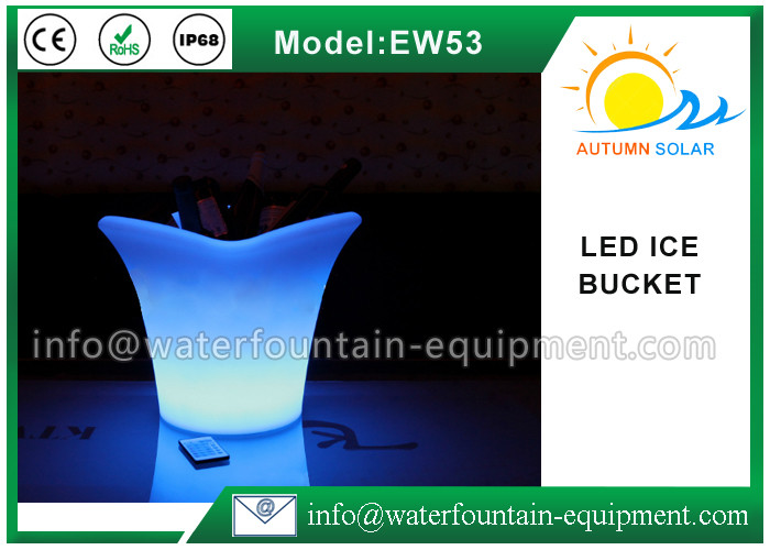 Recharged Light Up LED Ice Bucket , IP68 PE LED Champagne Bucket For Bars